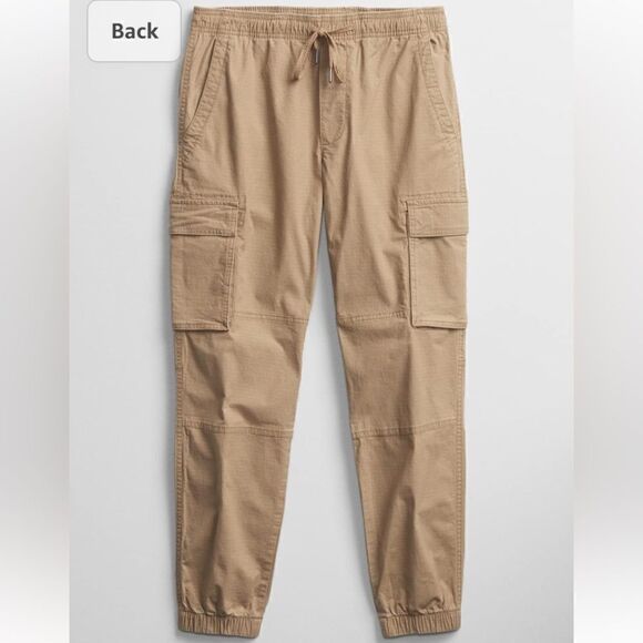 Gap Men’s Slim Leg Cargo Jogger- Elasticized Waist- Fuller Through The Thigh - Picture 13 of 16